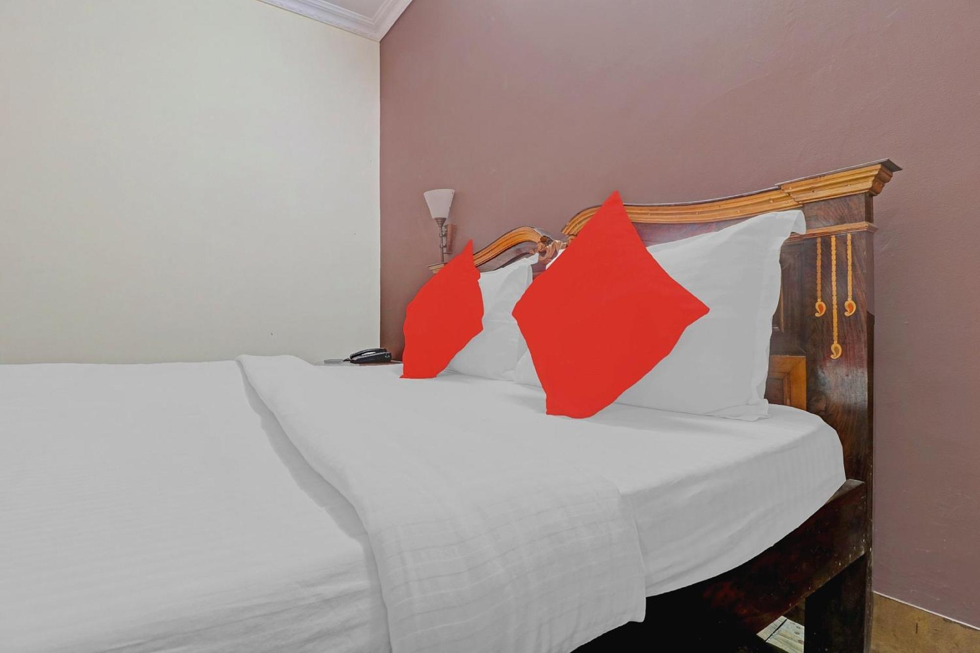 Hotel O Royal Grand Residency Near Lalbagh Botanical Garden Бенґалуру Екстер'єр фото
