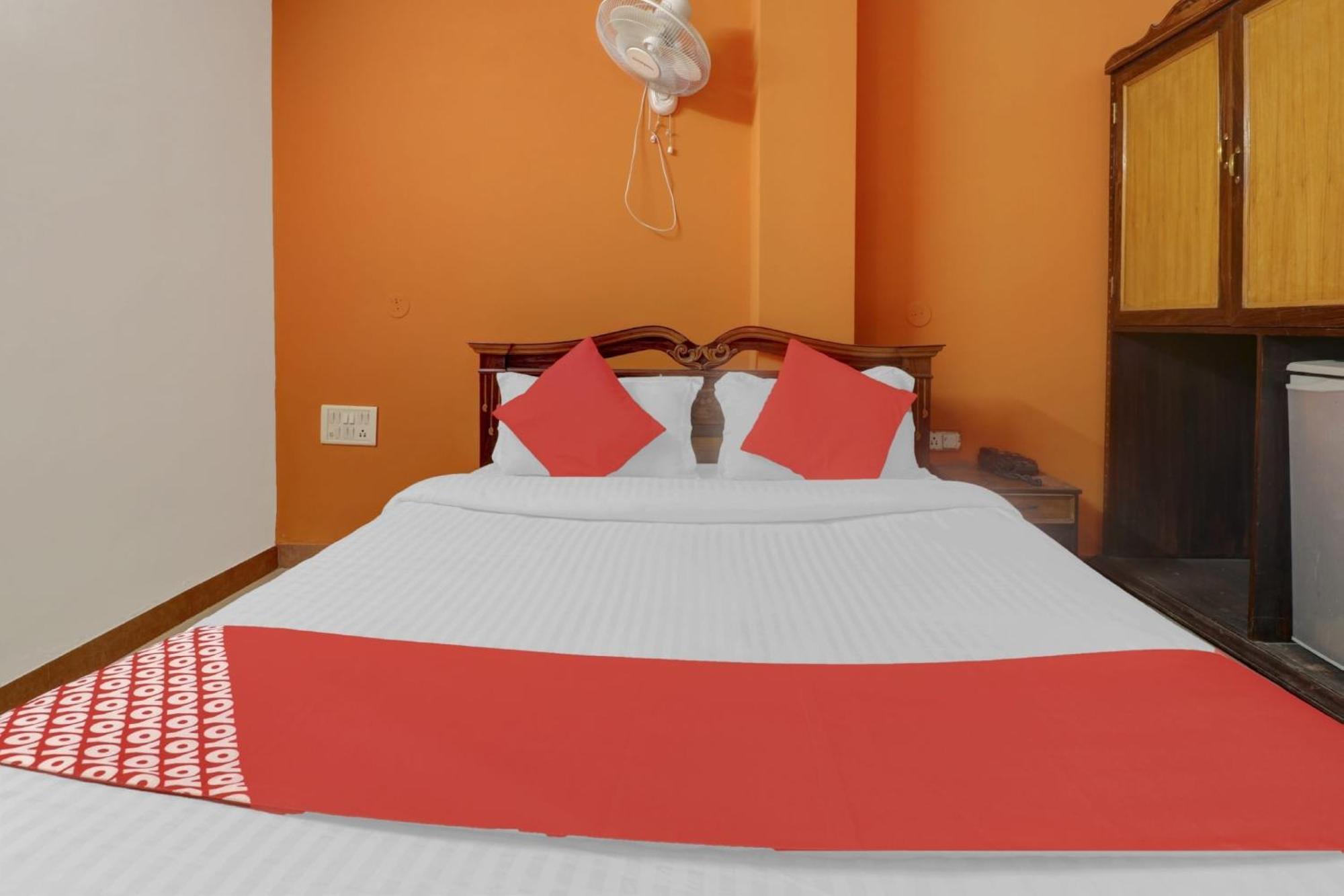 Hotel O Royal Grand Residency Near Lalbagh Botanical Garden Бенґалуру Екстер'єр фото